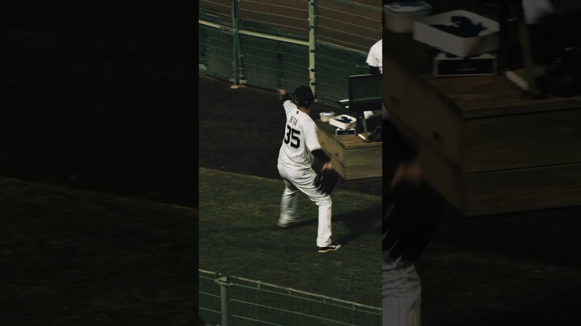 準備中の比嘉投手 #比嘉幹貴 #オリックス #おりふぉーww