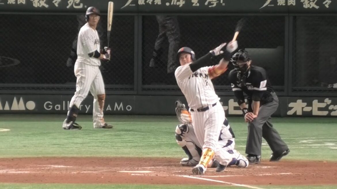 -2023.11.19-【アジチャン】５回裏 牧秀悟 ミス挽回弾！ 追撃のソロアーチを左翼席へ 侍ジャパン（vs韓国）