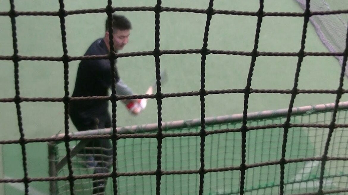 【巨人ファーム合同自主トレ】 松井義弥トスバッティング~ジャイアンツ球場2020/1/28