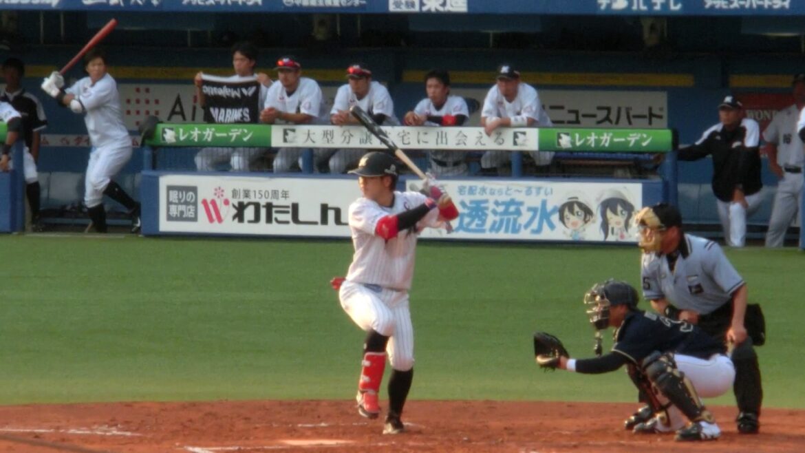 千葉ロッテ鈴木大地　打席に入る際のルーティン