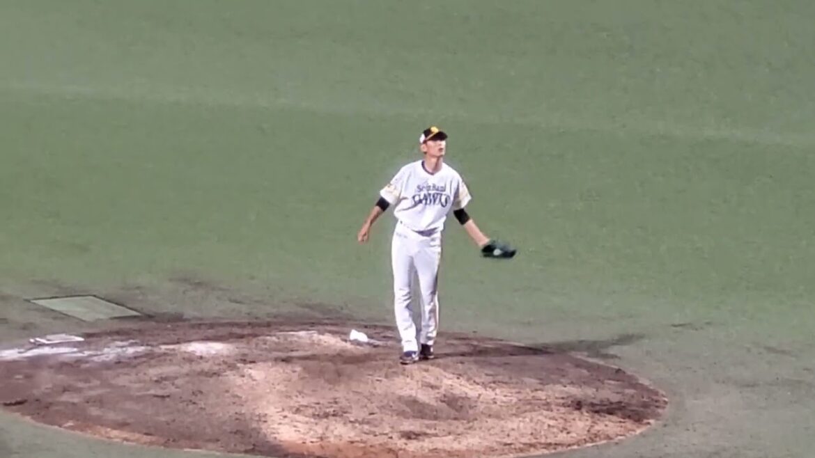 曲違い? 20220709　泉圭輔 登板時の登場曲【｢飛行艇｣／King Gnu】　9回表　福岡ｿﾌﾄﾊﾞﾝｸﾎｰｸｽ2軍@ﾀﾏﾎｰﾑ ｽﾀｼﾞｱﾑ筑後［ﾌｧｰﾑ ｳｴｽﾀﾝ･ﾘｰｸﾞ］ﾀﾏｽﾀ筑後