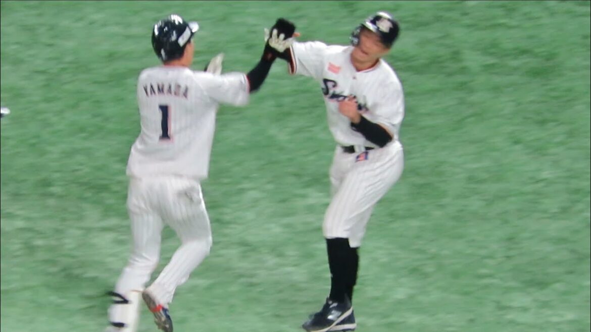 【場内大歓声】ヤクルト山田哲人同点ホームラン 日本シリーズ第5戦