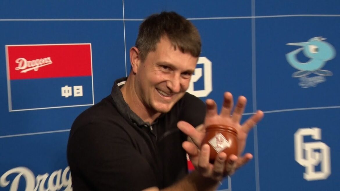 Chunichi-Dragons: 新外国人選手入団会見&キャンプイン前日 #立浪和義 監督インタビュー など 新外国人選手入団会見&キャンプイン前日 #立浪和義 監督インタビュー など