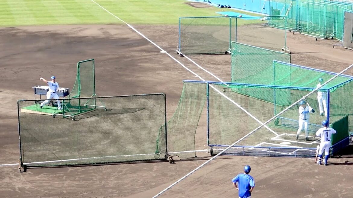 ピッチャー 石井琢朗コーチ！ 佐野恵太と桑原将志のフリーバッティング！ 横浜DeNAベイスターズ 2024/2/2
