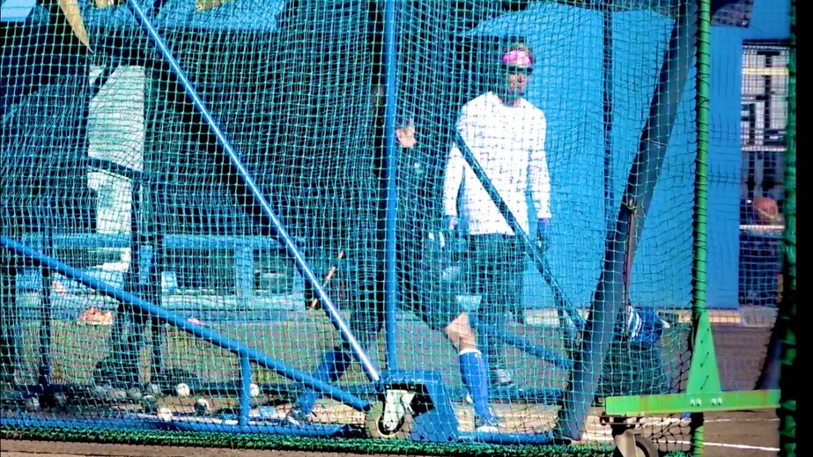 林琢真のフリーバッティング！ &見守る大田泰示 横浜DeNAベイスターズ 2024/1/25