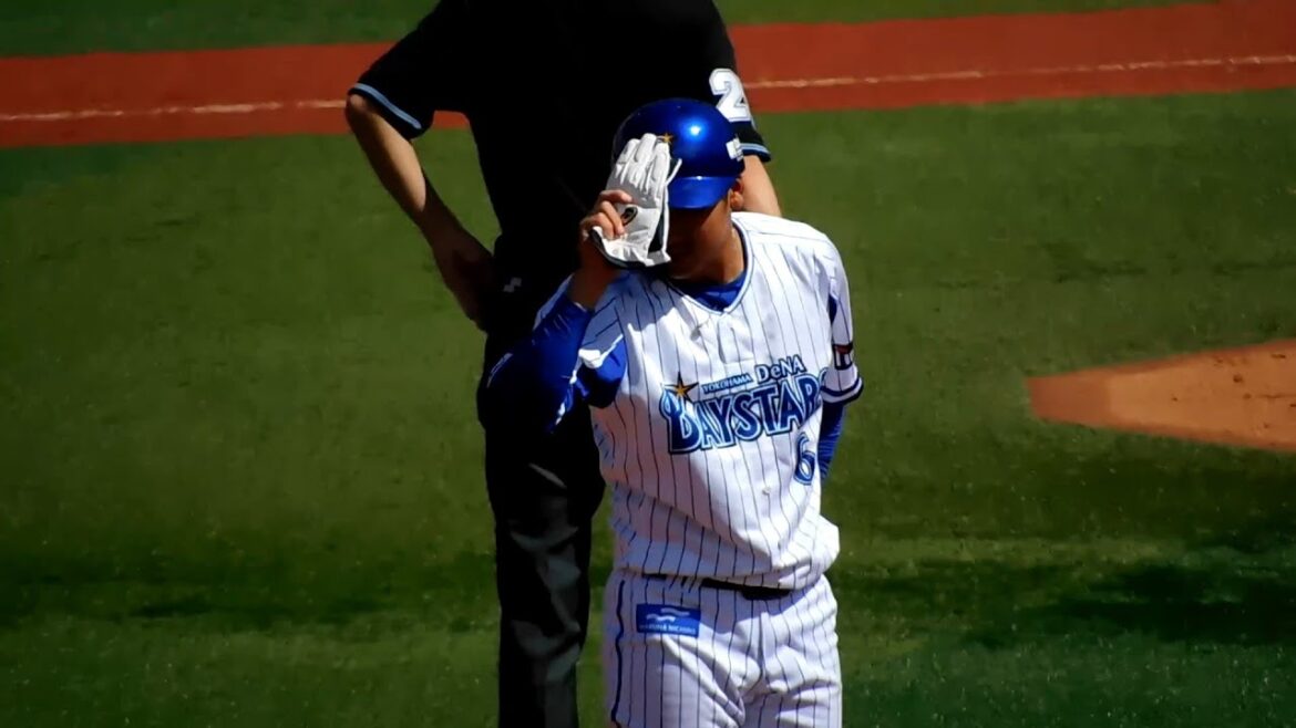 【力と技を見せつけた！】森敬斗、バスターで長打を放つ