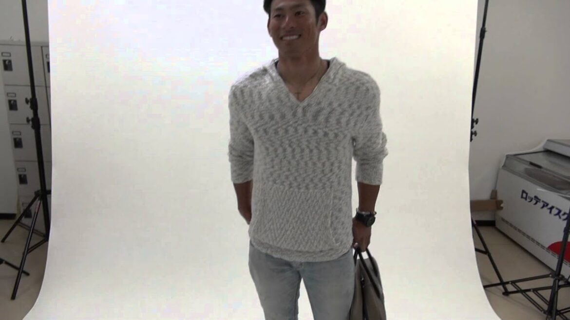 プロ野球選手の私服～荻野貴司選手編～【広報カメラ】