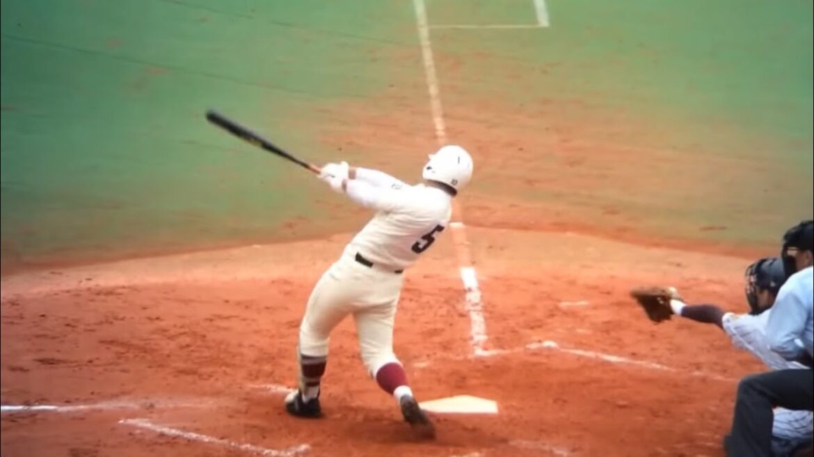 2016秋 早実 内野手 野村大樹 20号ホームラン！