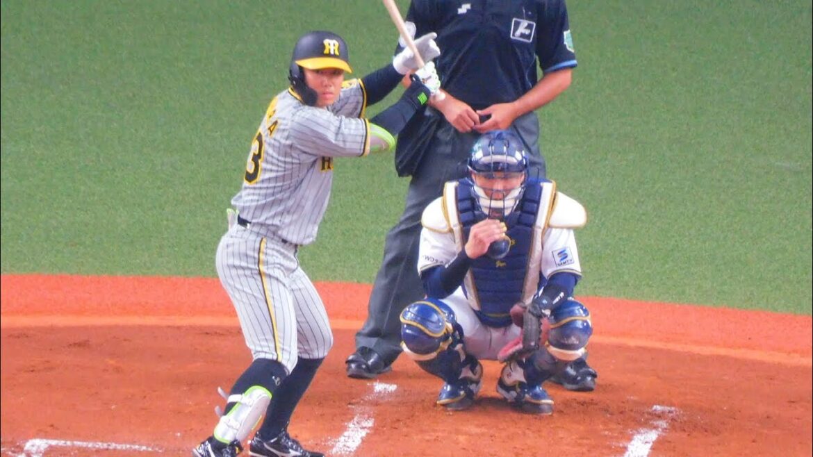 糸原健斗 スタメン抜擢に即回答!! 山本由伸からヒットを放ち3連打!! 糸原健斗 スタメン抜擢に即回答!! 山本由伸からヒットを放ち3連打!!