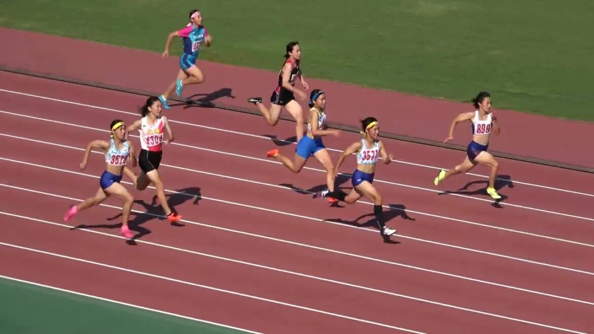 20220827155626U16宮崎県陸上競技大会女150ｍ決勝 18"75 大会新
