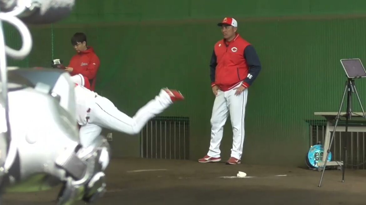 【広島東洋カープ春季キャンプ】ブルペン投球　大瀬良大地　床田寛樹　島内颯太郎　日高暖己　時々黒田さん