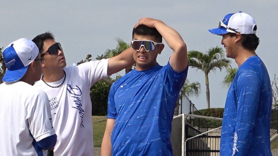 勝野にパンチパーマをワシャワシャされて顔が歪む松山（笑） (2024/02/06)