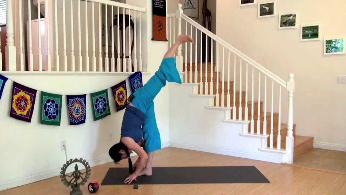 妍式瑜伽－初级中级瑜伽课－身心靈平衡主题