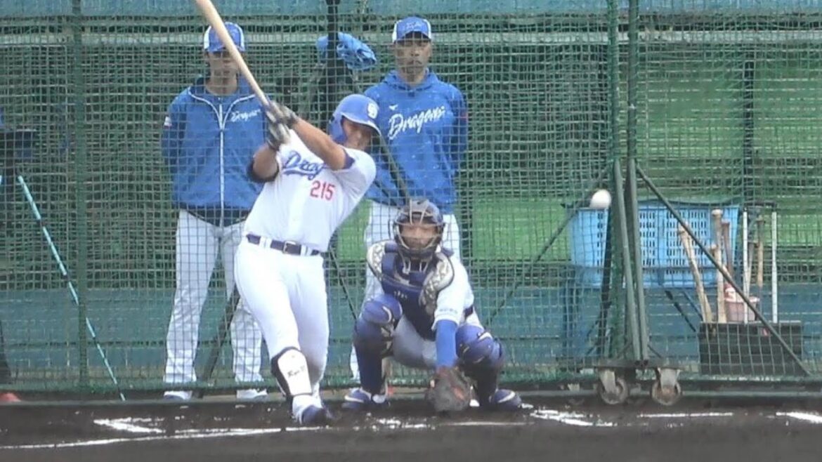 育成捕手・日渡騰輝が福谷の低めのボールを捉えてセンターへクリーンヒット！（2024年2月7日）