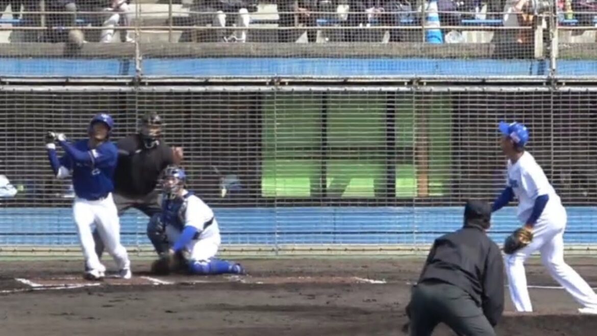 沖縄電力戦。初回に仲地礼亜が完璧な当たりの満塁弾を浴びる（2024年2月10日）