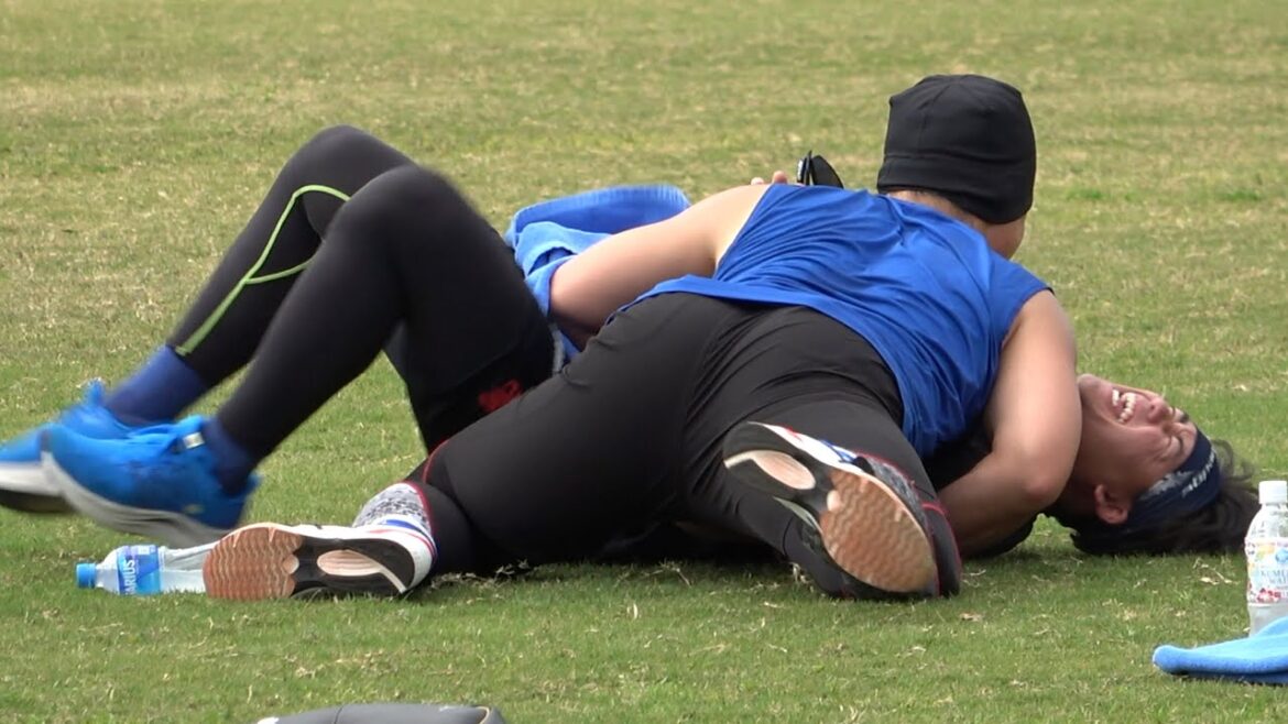 小笠原に突然寝技を仕掛けられて大ダメージを受ける松木平（笑） (2024/02/03)