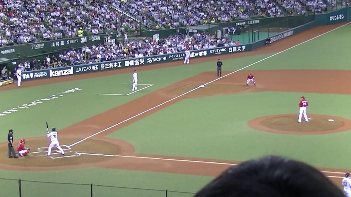 大瀬良大地 2回裏2死1,2塁で戸川大輔を二飛に打ち取る20190605