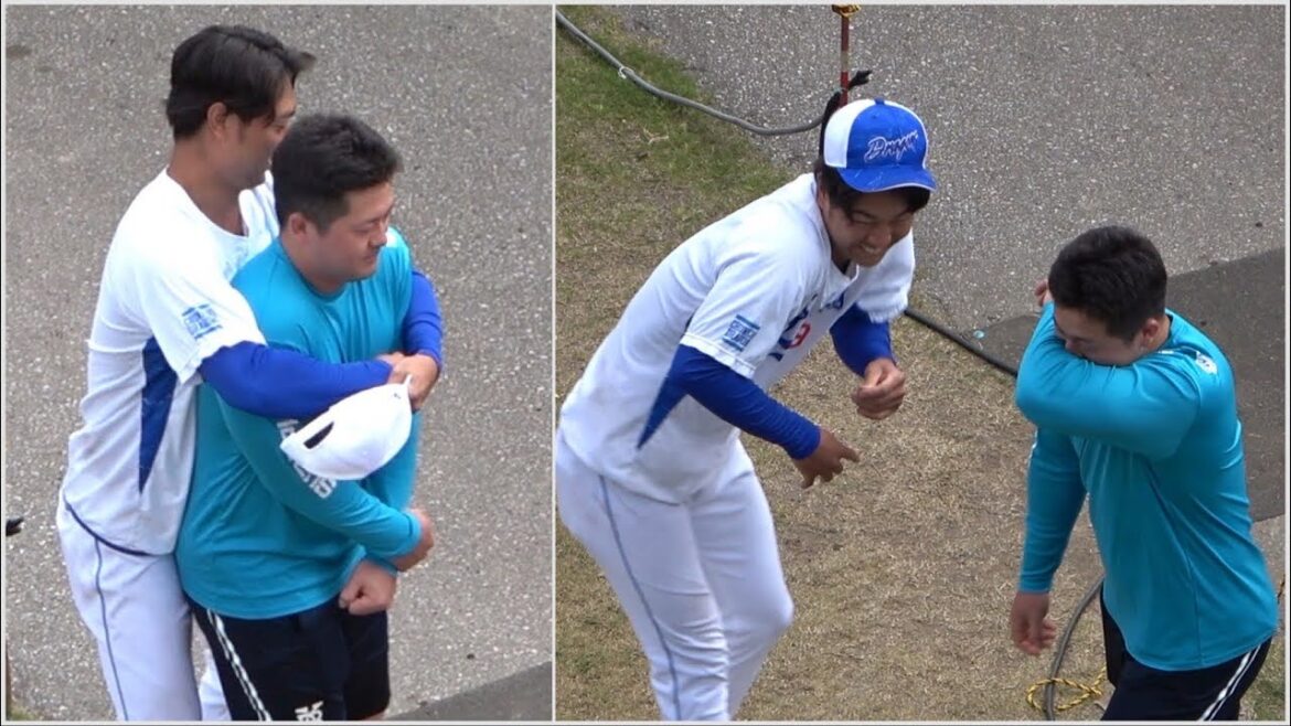 WBCでチームメイトだった牧に抱きつく髙橋宏斗！ (2024/02/17)
