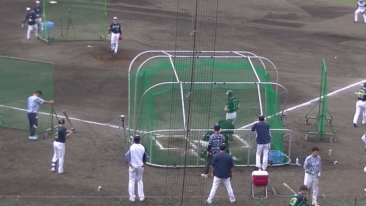 スワローズ村上宗隆のバッティング練習〜東京ヤクルトスワローズ春季キャンプ2024年2月20日