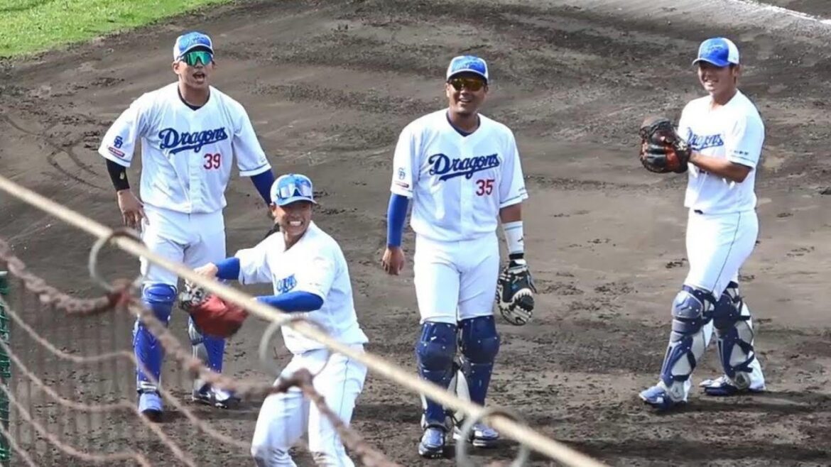 木下拓哉と宇佐見も参加し盛り上がる読谷捕手ノック！大野・福田コーチへキノタク『陰険～！』（笑）（2024年2月18日）