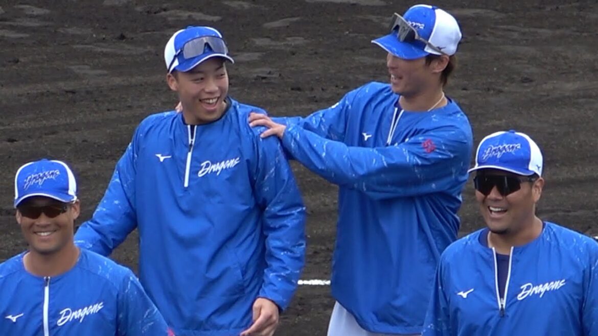 この日から北谷組となった後藤駿太とイチャイチャする岡林！ (2024/02/10)