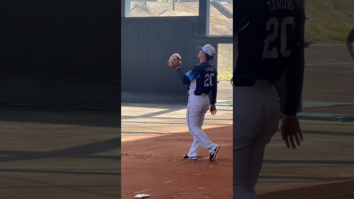 田村伊知郎 ブルペン投球@南郷キャンプ