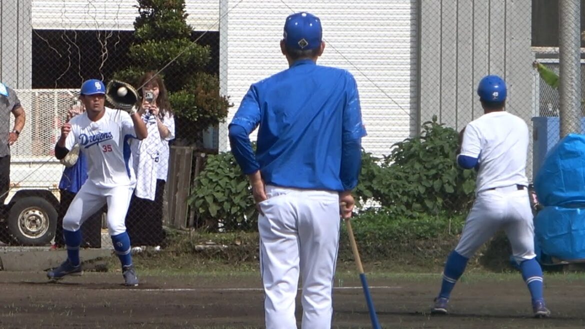 高速キャッチボールでヘトヘトになるキノタク&加藤匠馬を見つめる立浪監督 (2024/02/20)