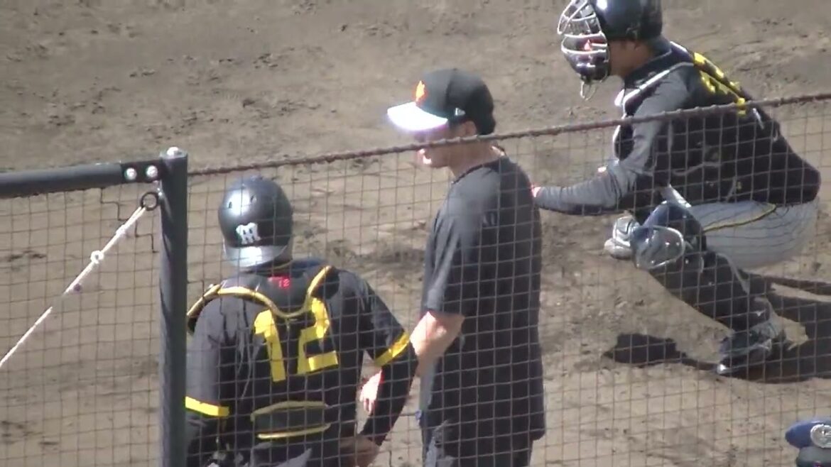 馬場 皐輔とケラーがタイガースに挨拶 坂本誠志郎と談笑【オープン戦 読売ジャイアンツ対 阪神タイガース2024年2月23日】