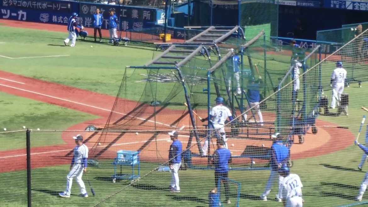 必勝祈願後の練習　牧の打球が柴田に当たるアクシデントも大事に至らず