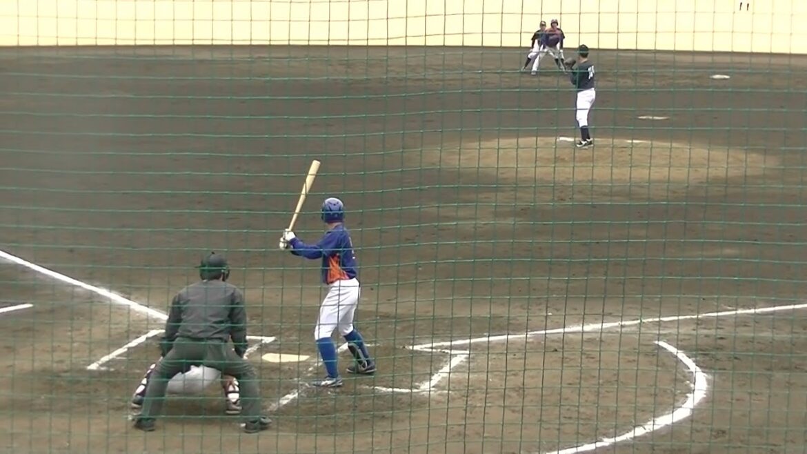 NTT東日本 道原 慧（駒大苫小牧〜立大）　伊東 嵩基（柏原〜創価大）盗塁のあとレフトへヒット【練習試合NTT東日本 対 仙台大学2024年2月29日】