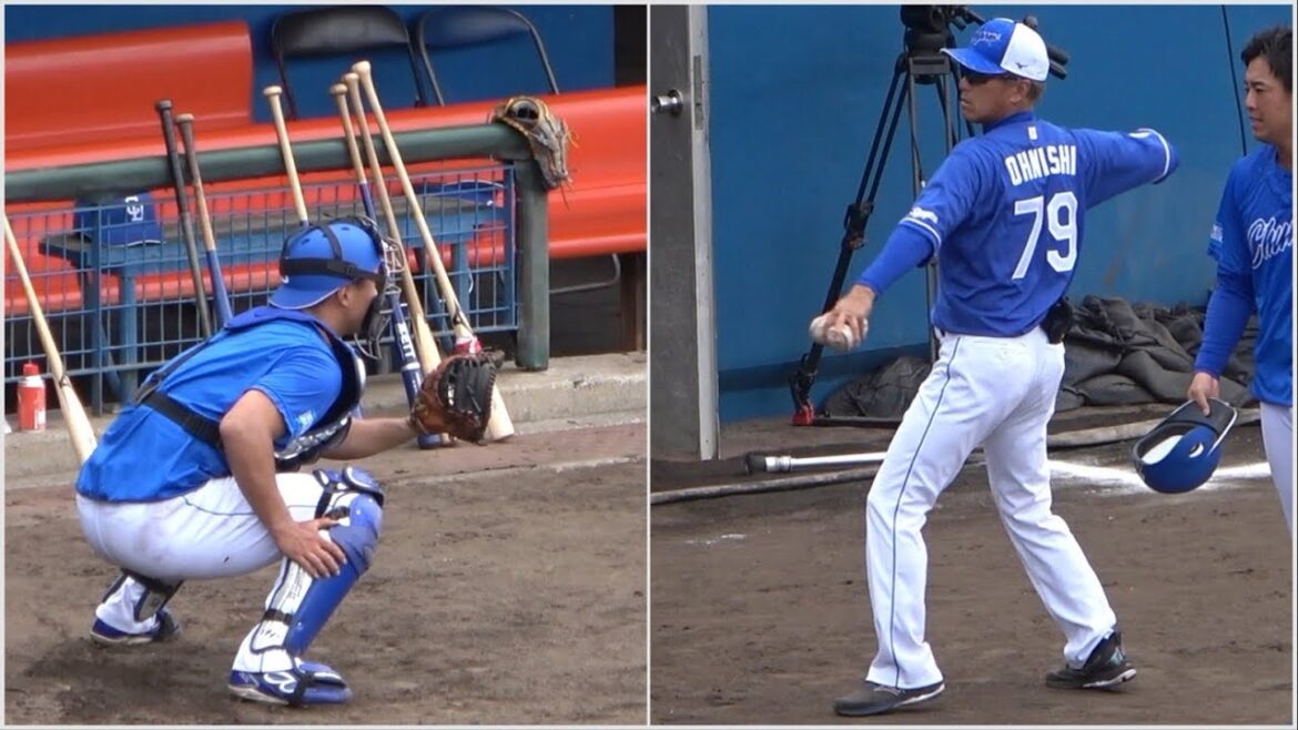 多彩な投球で石橋の捕球を特訓するピッチャー大西コーチ (2024/02/18)