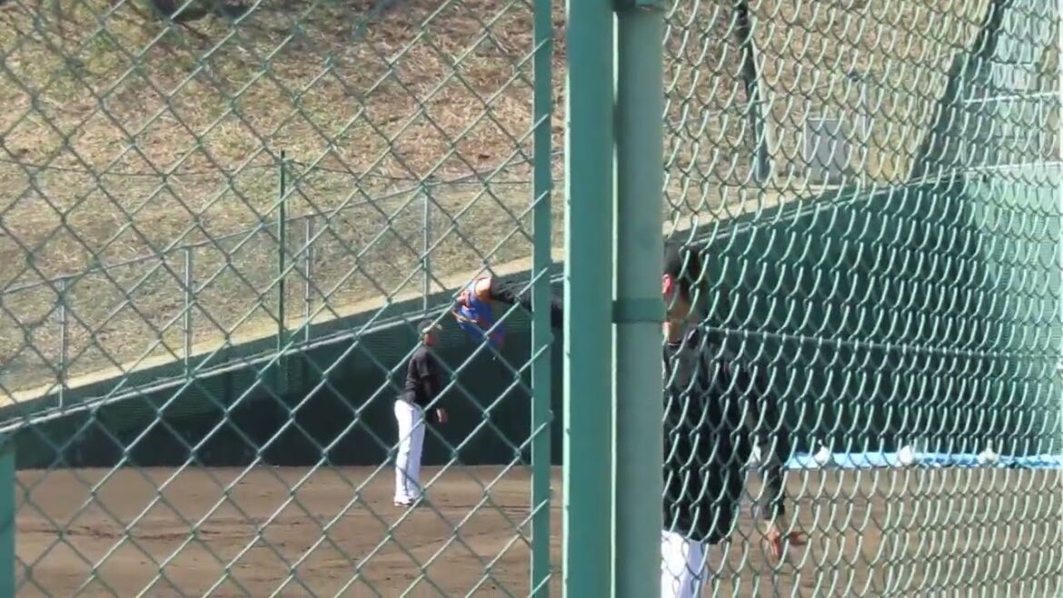 ジャイアンツ山﨑友輔のキャッチボール〜2024年3月3日 読売ジャイアンツ 練習風景