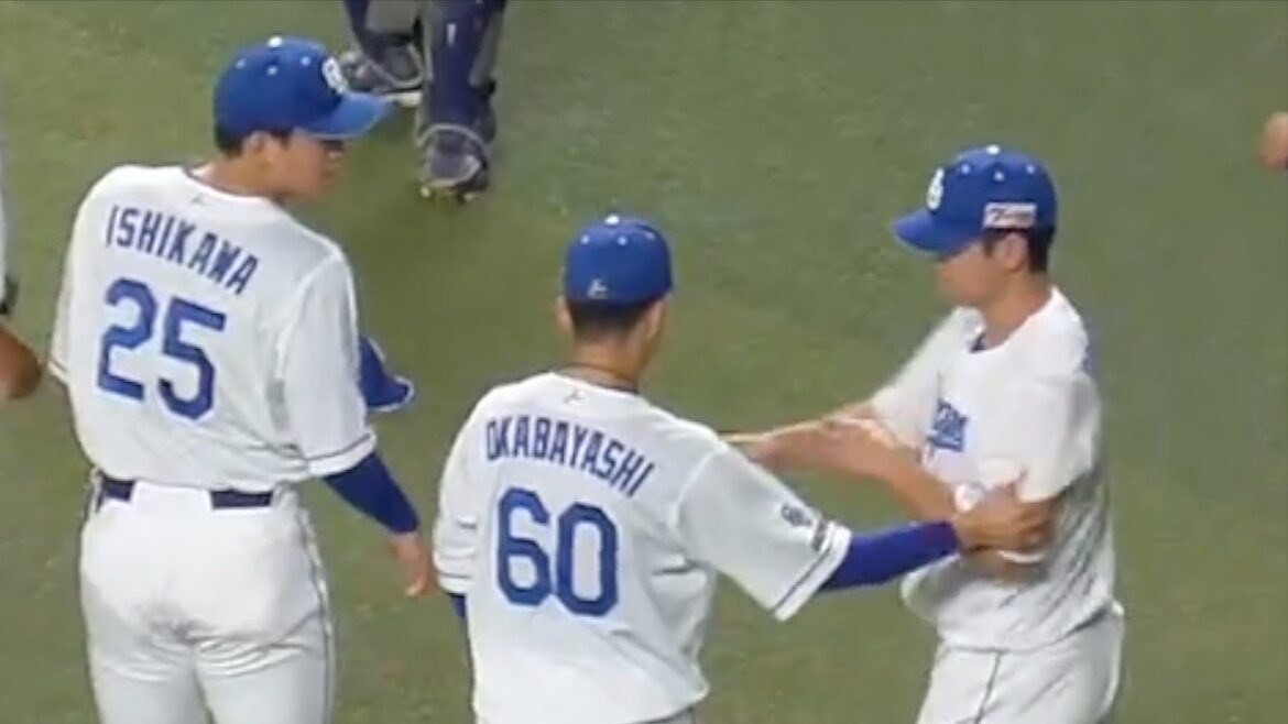 仲がとっても良い3人　石川昂弥、岡林勇希、細川成也がじゃれ合う　中日ドラゴンズVSオリックス・バファローズ　2023.6.2