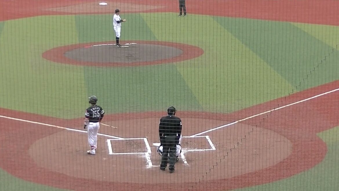 粘るソフバン仲田慶介を三振に取る小島和哉（2024年3月8日 オープン戦 千葉ロッテマリーンズ対 福岡ソフトバンクホークス）