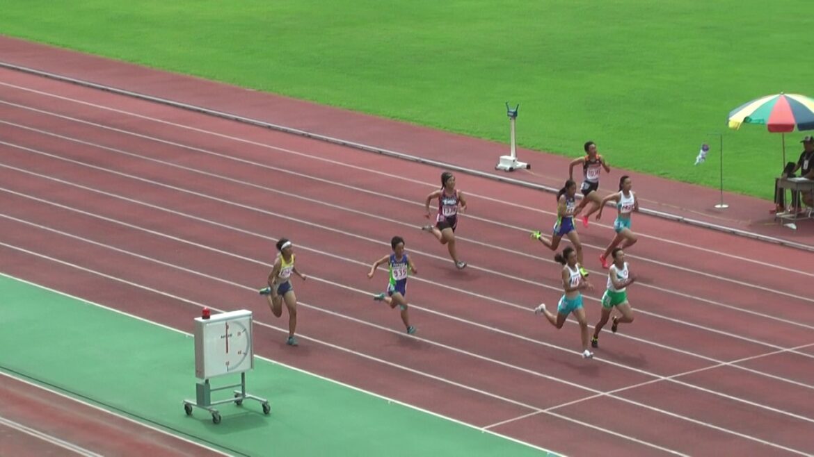 H29　関東中学校陸上競技大会　女子4種競技200m　2組