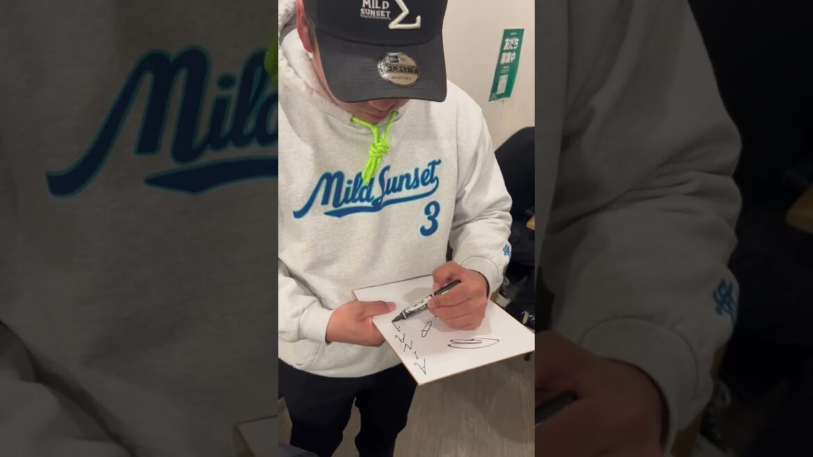 西村凌選手の対応が神過ぎる #shorts #short #野球 #プロ野球 #オリックスバファローズ #西村凌 #おすすめ #切り抜き