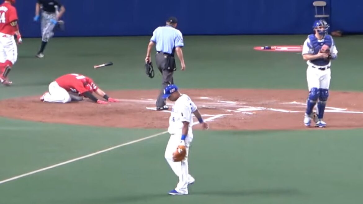 ビシエドの好プレーで本塁アウトになり崩れ落ちる鈴木誠也 (2021/08/18)