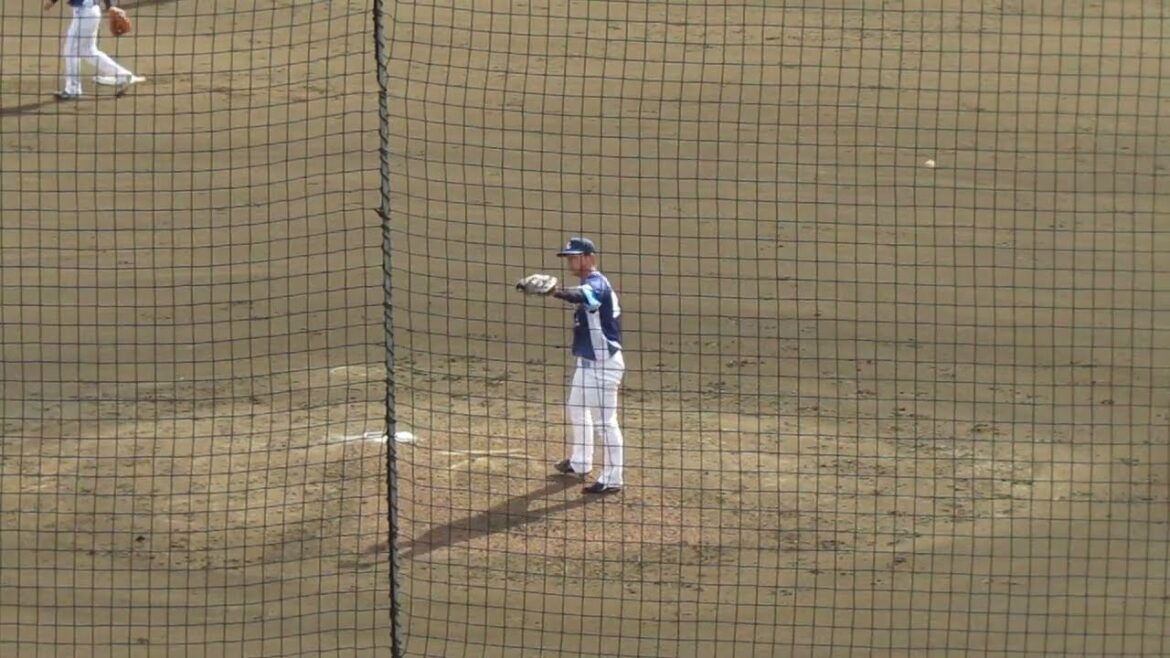 ライオンズ粟津凱士ピッチングフォーム［読売ジャイアンツ対 西武ライオンズ 2軍 2024年3月10日］