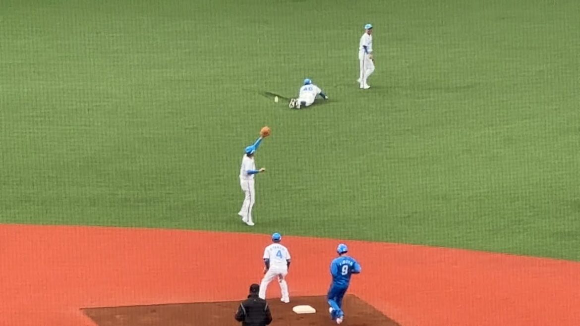 【GG佐藤、わざとやってる疑惑】木村文紀vs橋本武広【西武ライオンズOB戦 2024/3/16】 【GG佐藤、わざとやってる疑惑】木村文紀vs橋本武広【西武ライオンズOB戦 2024/3/16】