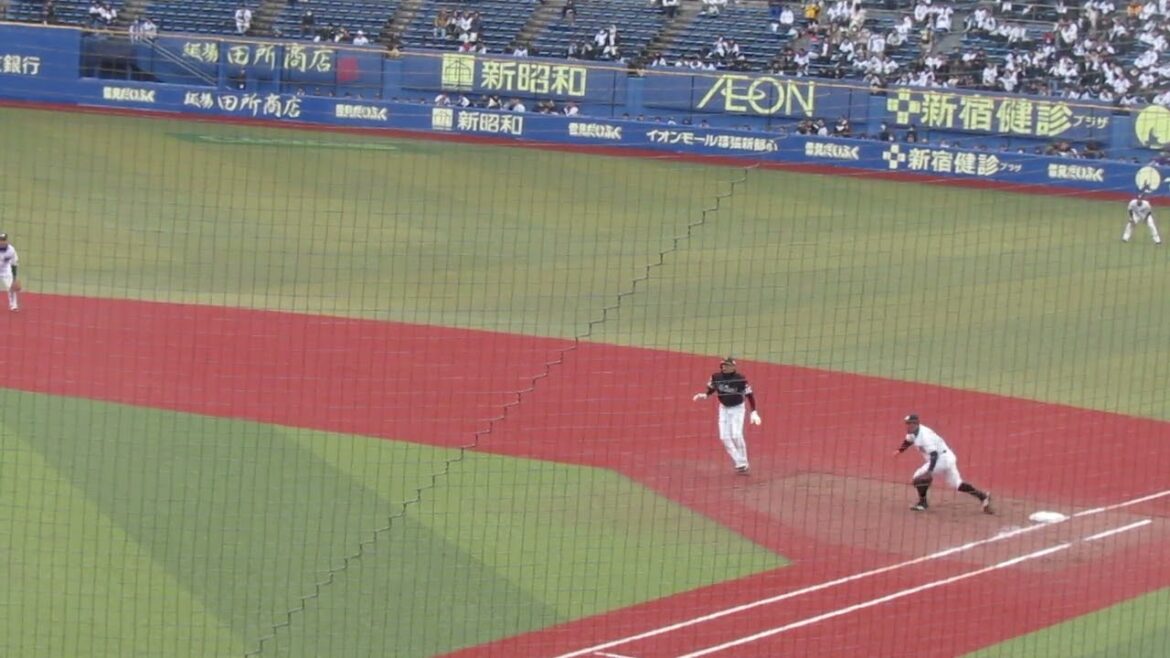 一塁走者 周東佑京のランナーとしての動き［千葉ロッテマリーンズ対ソフトバンクホークス2024年3月8日］