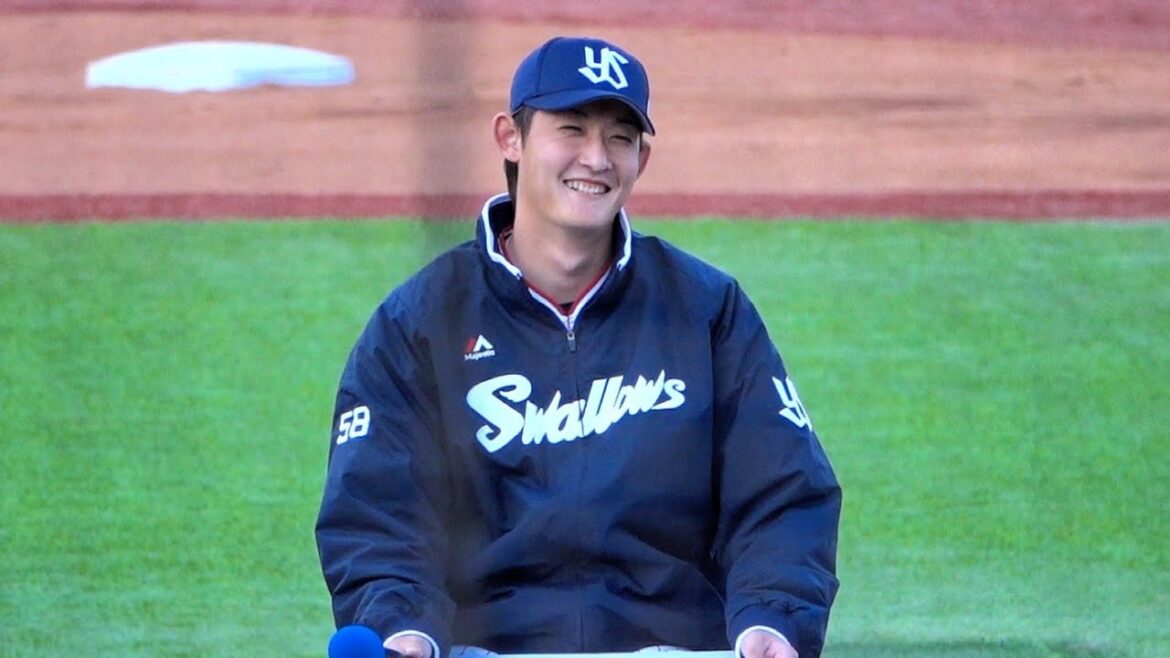 甘いマスクで人気急上昇な阪口皓亮のトークショー！2024/03/17 オープン戦 神宮球場 東京ヤクルトスワローズ