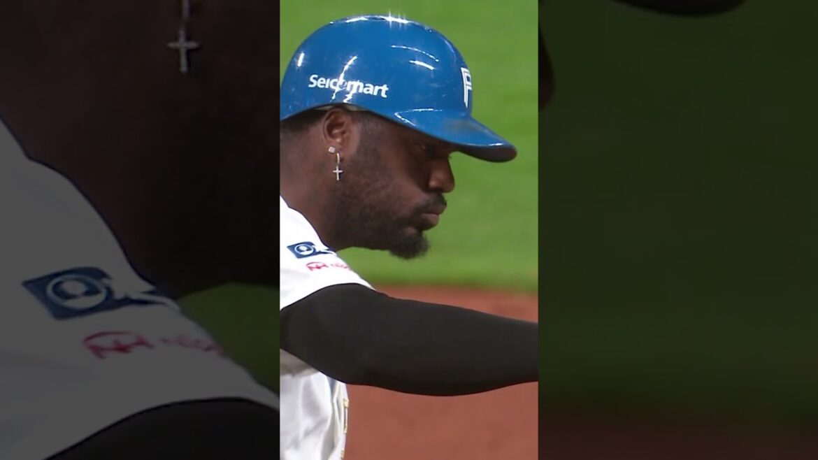 【マルティネス サヨナラ3ランホームラン！！！】VS.横浜DeNAベイスターズ 3月22日#shorts  #ファイターズ #プロ野球 #ファイターズ