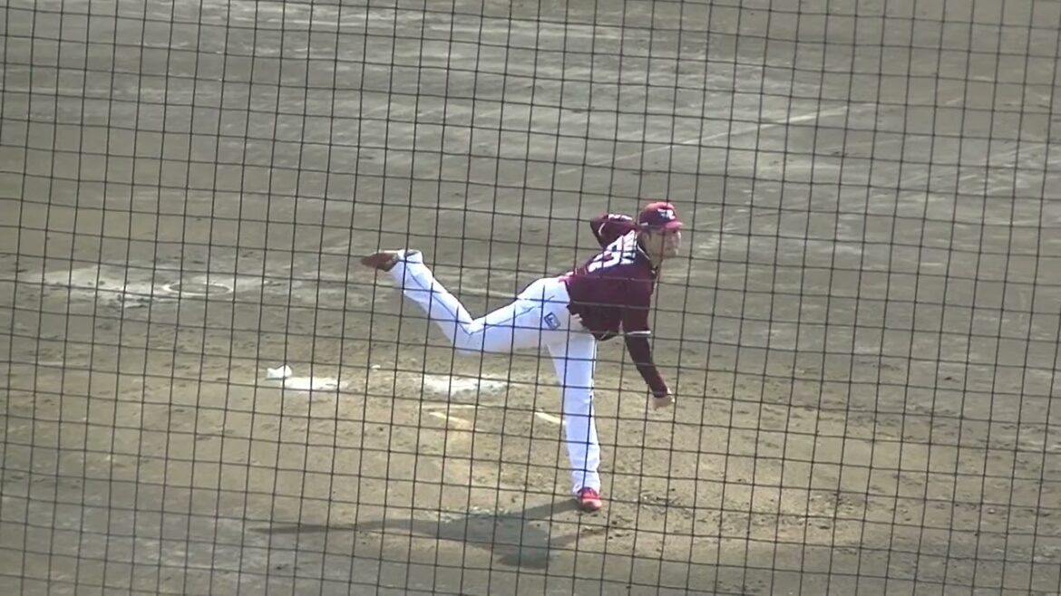 楽天 瀧中瞭太ピッチングフォーム2024年3月16日ジャイアンツ球場