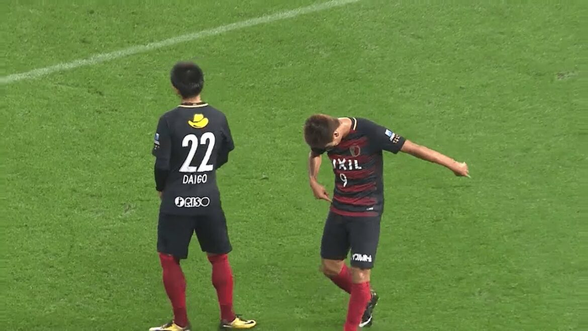 【公式】ゴール動画：鈴木 優磨（鹿島）84分 鹿島アントラーズvsサンフレッチェ広島 明治安田生命Ｊ１リーグ 第29節 2017/10/14