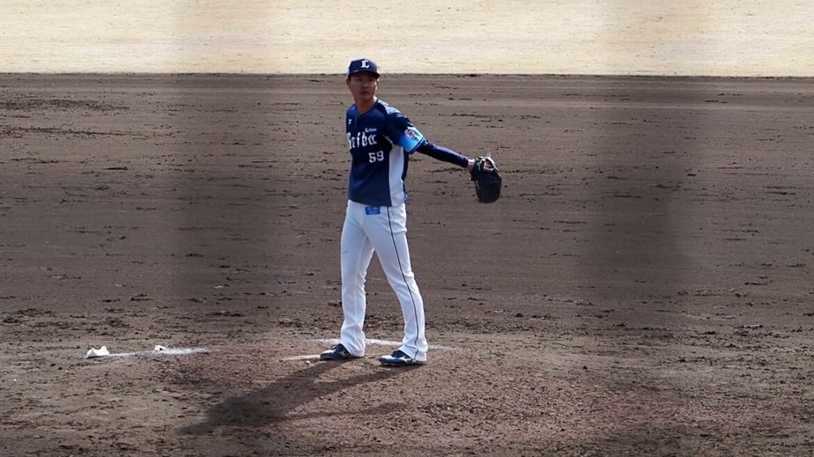 2024.03.10 読売-埼玉西武(ジャイアンツ) 大曲錬 投球シーン