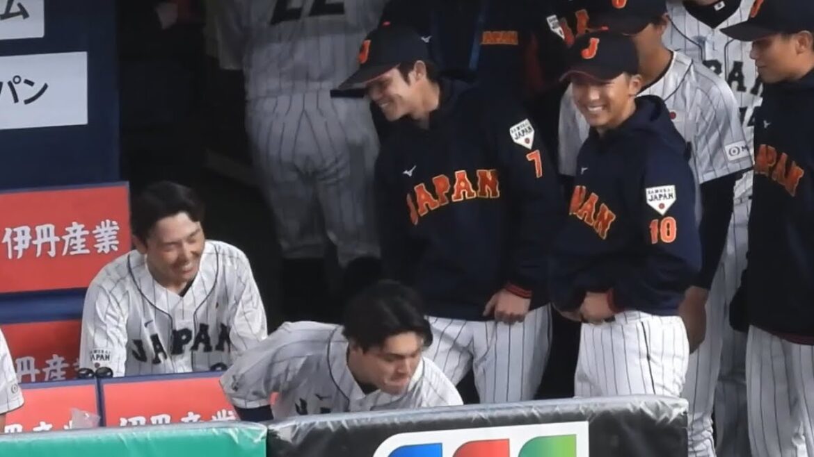 こ…これが噂の"源田たまらん"か…源田のグラブ捌きに惚れてしまった中野と宗山 2024.3.6【侍ジャパンvs欧州代表】