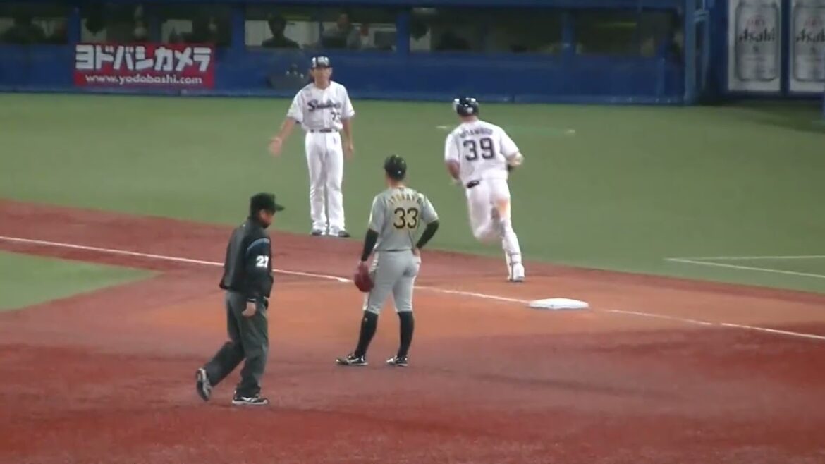 スワローズ宮本丈 逆方向にホームランバッターみたいな素晴らしい1号ホームランを放つ【ヤクルト対 阪神2022/9/27】