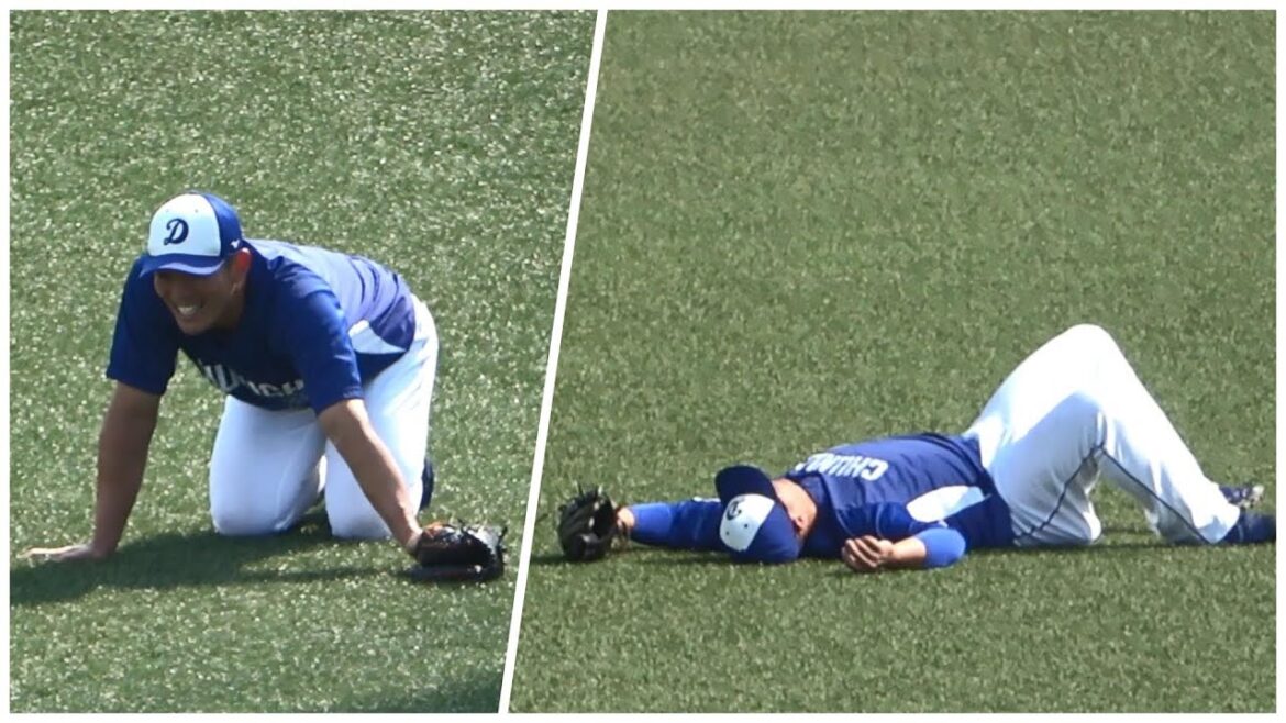 アメリカンノックでクタクタの大野奨太と山下斐紹（2022年6月15日）