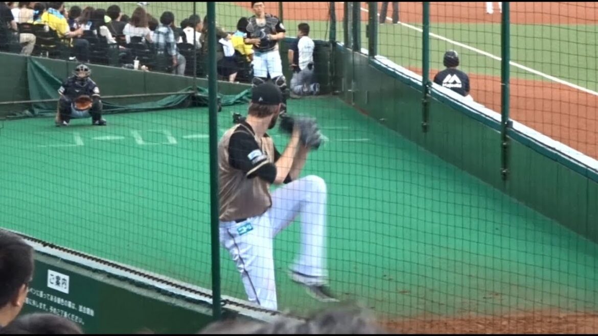 [日本ハム]  クリス・マーティン  ブルペン投球練習
