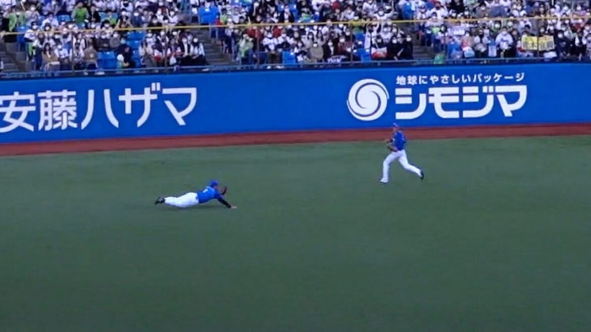 横浜を救う桑原の超超超超超ファインプレー！ダイビングキャッチに総立ち拍手喝采！2022/04/02 横浜DeNAベイスターズ